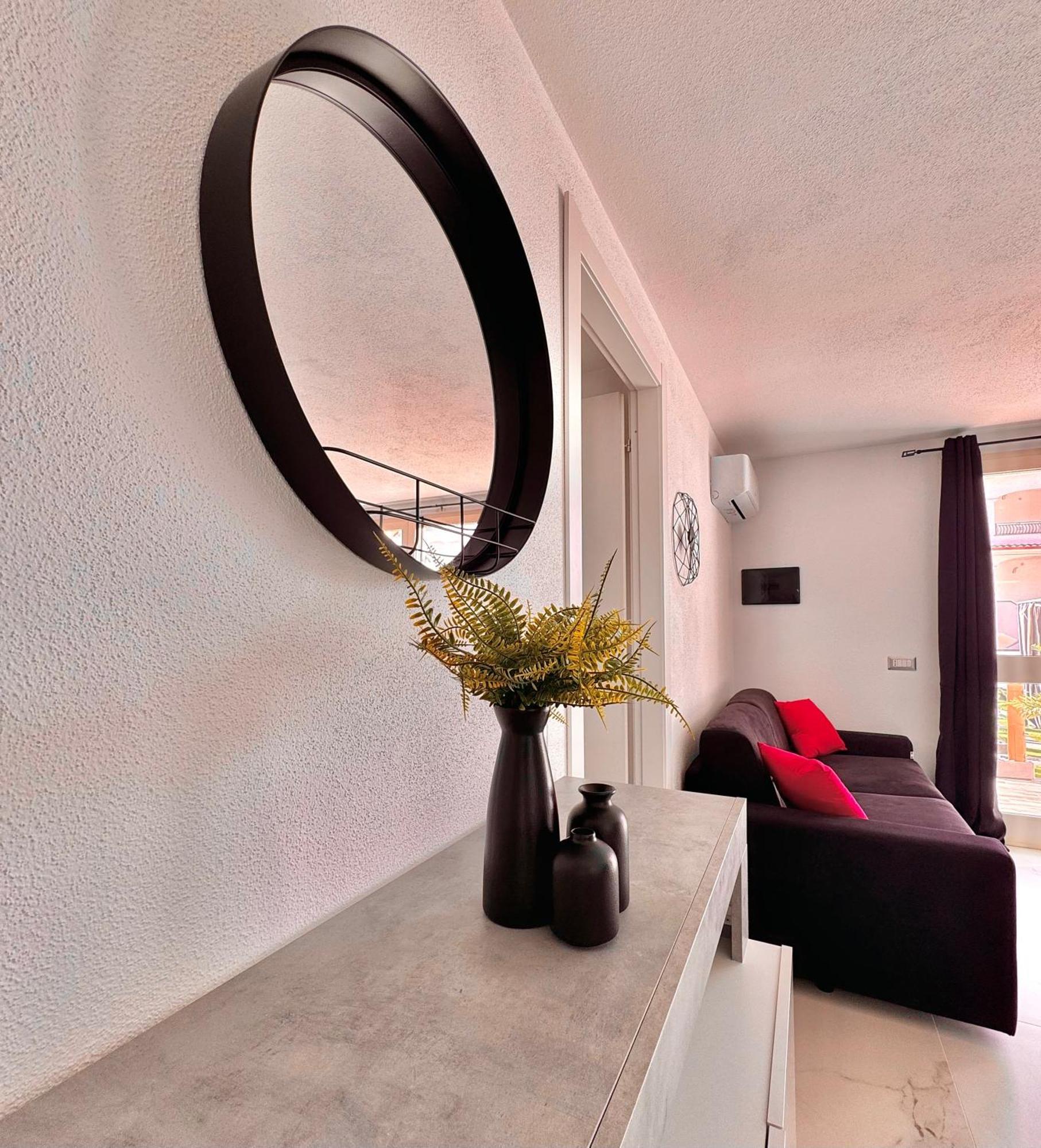 Bellavista Luxury Apartments La Caletta Bagian luar foto