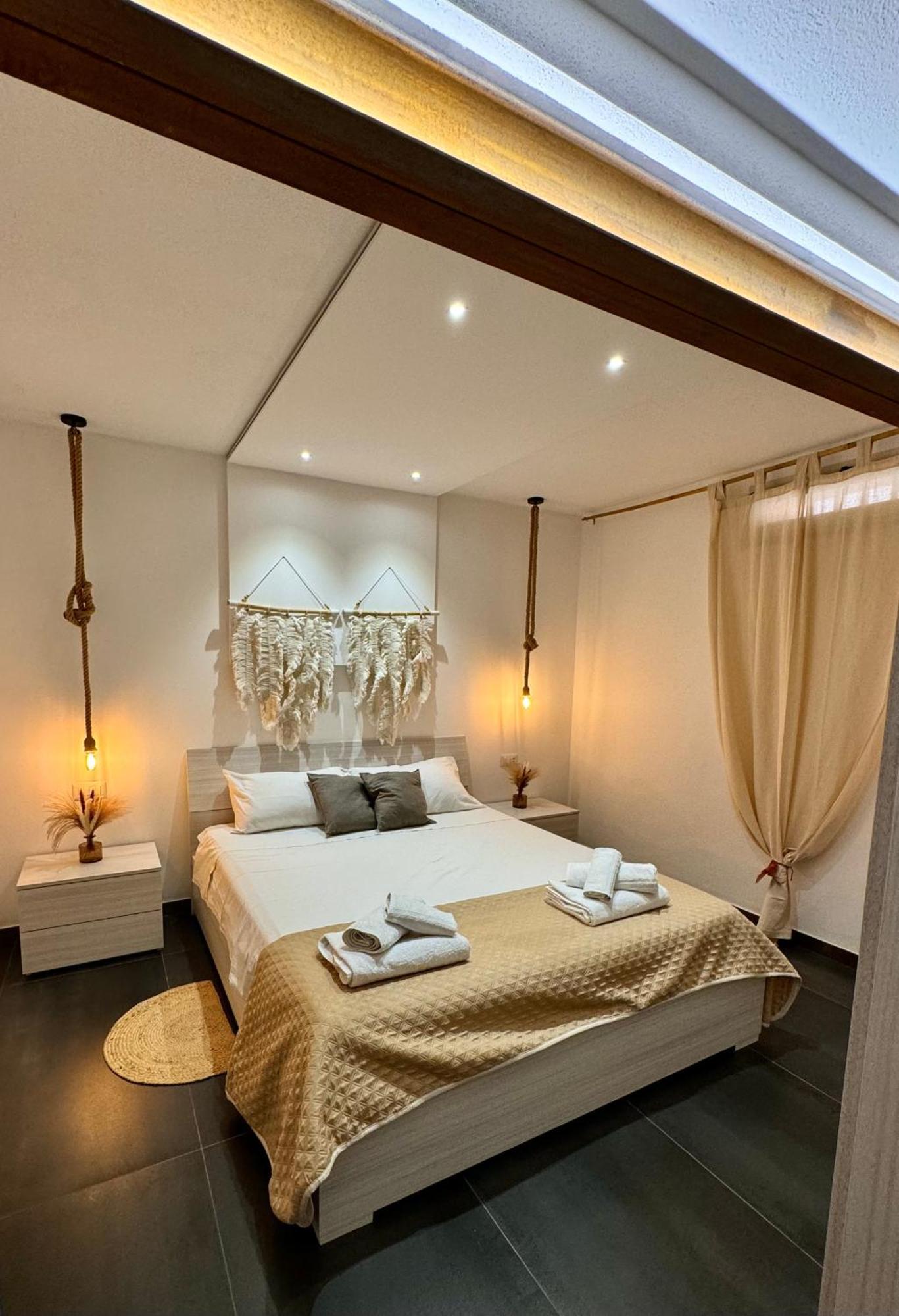Bellavista Luxury Apartments La Caletta Bagian luar foto